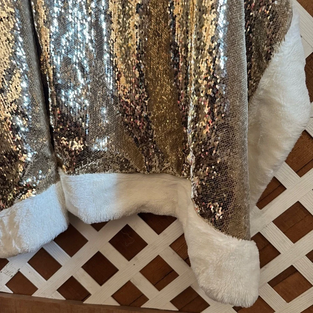 Pier 1 Imports cream and gold sequin holiday throw blanket